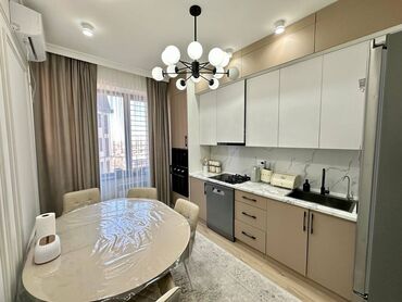 квартира автовакзал: 3 комнаты, 100 м², 8 этаж, Евроремонт