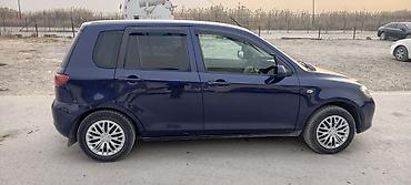 обмен с доплатой: Mazda Demio: 2003 г., Автомат, Бензин — 4