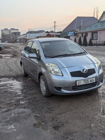 Toyota: Toyota Vitz: 2006 г., 1 л, Автомат, Бензин, Хэтчбэк