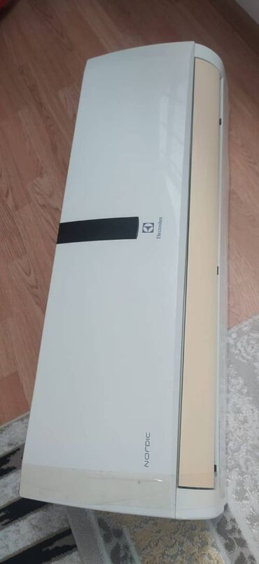 холодильники бу купить: Electrolux 18000 btu