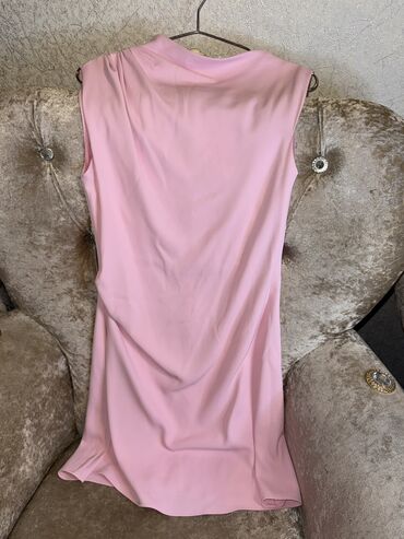 Домашние костюмы: Коктейльное платье, Мини, Zara, M (EU 38)