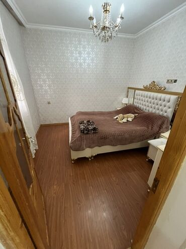 Mətbəx mebeli: Satılır: 2 otaqlı mənzil üçün hazır mətbəx və yataq otağı mebelləri — 4