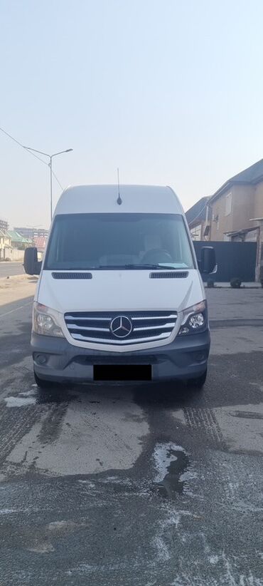 коврик на ист: Mercedes-Benz Спринтер: 2017 г., Механика, Дизель