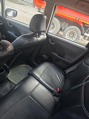 фит токмок: Honda Fit: 2013 г., 1.5 л, Вариатор, Бензин, Хэтчбэк — 2
