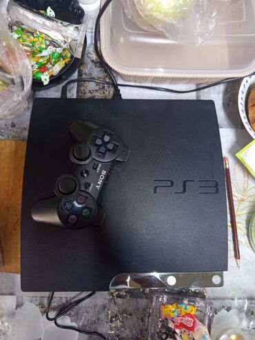 PS3 (Sony PlayStation 3): Продам playstation 3 или же ps3 качество хорошее не убитая прошивка