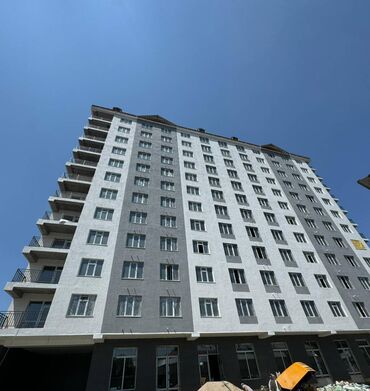 срочно продаётся 1 комнатная квартира в районе шлагбаум по улице кенсуйская 17 пересекает интергельпо: 1 бөлмө, 50 кв. м, Элитка, 5 кабат, ПСО (өзү оңдоп түзөтүп бүтүү үчүн)