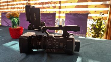 Videokameralar: 1-eded- SONY PXW 160 + 1- SONY eded PXW 180. Ikiside satilir- biri