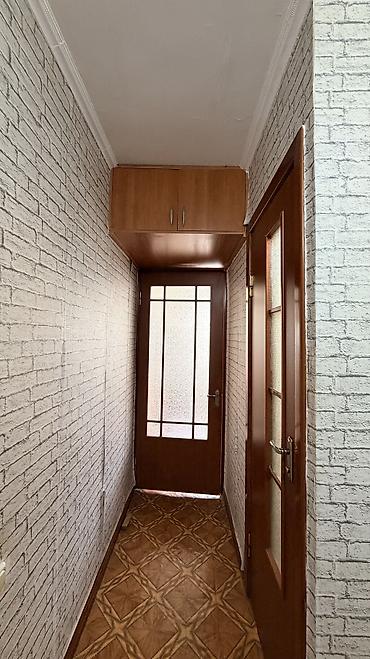 70: 1 комната, 32 м², 6 мкр 104 серия, 3 этаж, Требуется ремонт — 7