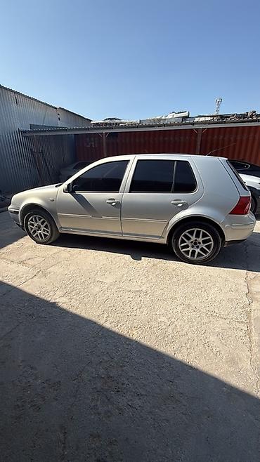 полировочный круг: Volkswagen Golf: 2000 г., 2 л, Механика, Бензин, Хэтчбэк — 10