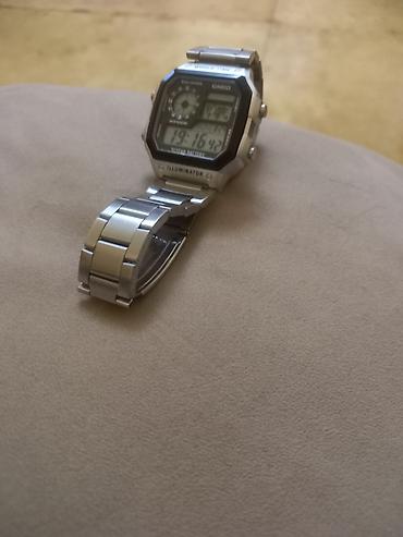 saat casio: Casio World Time digital qol saatı Xüsusiyyətlər: - Korpus — 2