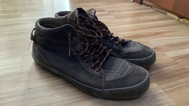 Другая мужская обувь: Оригинальные высокие кэды Benetton, деми сезонные, 42-43 размер, очень