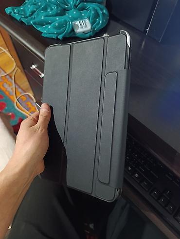 Чехлы и сумки для ноутбуков: Xiaomi магазинский два чехла НОВЫЙ НОВЫЙ НОВЫЙ ОРИГИНАЛ УМНЫЙ ЧЕХОЛ — 10
