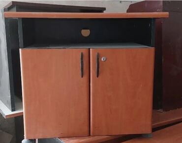 Digər ofis ləvazimatları: Ofis mebelləri satıram — 2