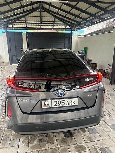 Унаа сатуу: Toyota Prius: 2019 г., 1.8 л, Вариатор, Гибрид, Хетчбек — 8