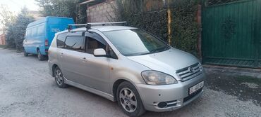 машина истана: Toyota Ipsum: 2003 г., 2.4 л, Автомат, Газ, Вэн/Минивэн