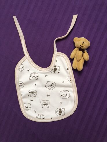 Manejlər: Uşaq üçün bağlanan önlük - Material: yumşaq, nəfəsalan parça (pambıq