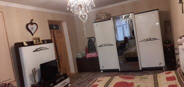 Qonaq otağı dəstləri: İşlənmiş, Masa və oturacaqlar, TV stend, Servant, Türkiyə — 7