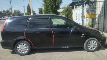 купить авто в бишкеке в рассрочку: Honda Stream: 2002 г., 1.7 л, Автомат, Бензин, Минивэн