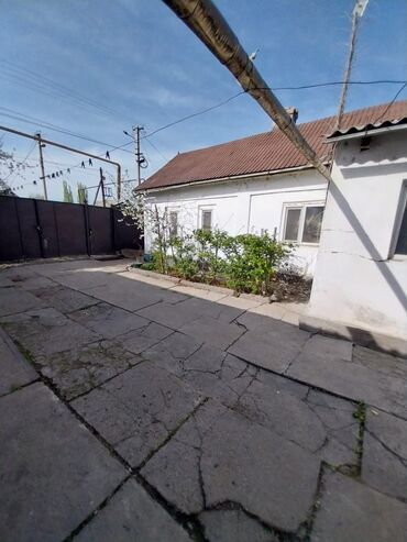 гараж для машины: Дом, 42 м², 2 комнаты, Агентство недвижимости