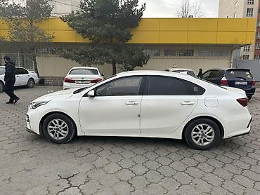 Kia: Kia K3: 2018 г., Автомат, Бензин, Седан — 4