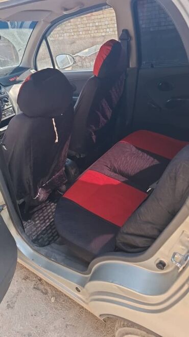 машина некса: Чехолдор Кездеме, түсү - Кара, Universal Seat cover
