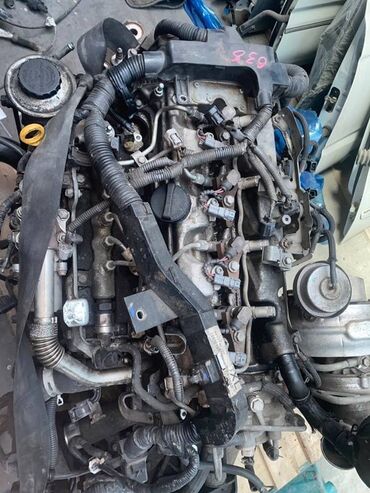 Крышки багажника и комплектующие: Двигатель Toyota Corolla Verso AR10 D4EA 2.2 DIESEL 2006 (б/у)
