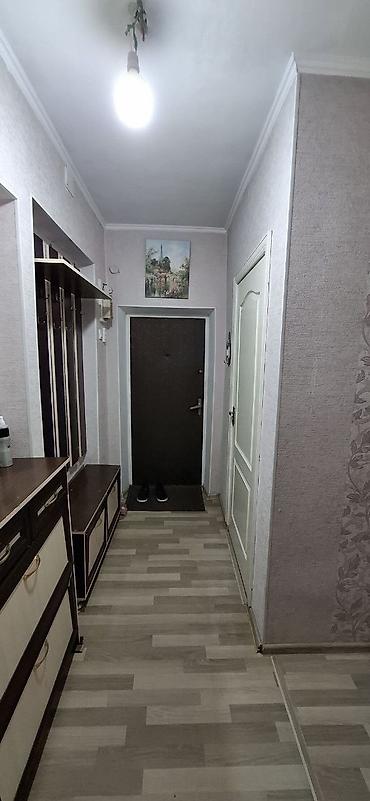 flat osh: 3 комнаты, 54 м², Ошский рынок / базар Индивидуалка, 2 этаж, Косметический ремонт — 1