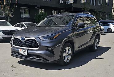 аванье: Toyota Highlander: 2023 г., 2.5 л, Автомат, Гибрид, Внедорожник — 1