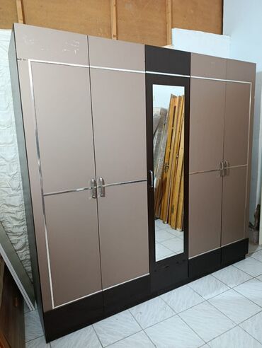 Masa və oturacaq dəstləri: İşlənmiş, Açılan, 5 qapı Düz dolab, Dolab-asılqan