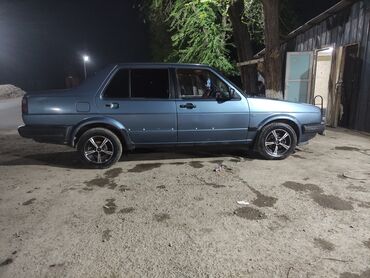опель вектра б: Volkswagen Jetta: 1988 г., 1.6 л, Механика, Бензин, Седан