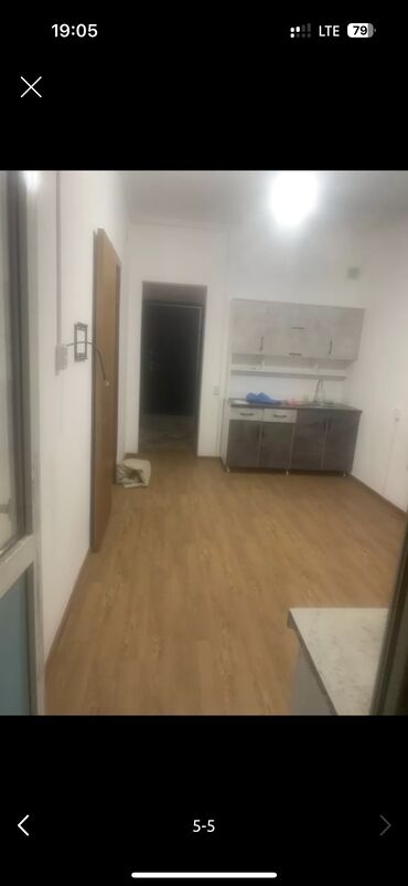 продается квартира джалал абад: 1 комната, 32 м², Малосемейка, 2 этаж, Косметический ремонт