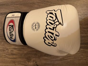 qapıçı əlcəyi qiyməti: Fairtex boks əlcəkləri – 12 oz - Brend: Fairtex - Rəng: Ağ, qara