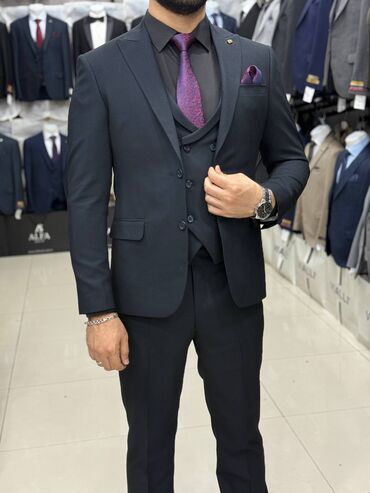 Kostyumlar: Kişi Kostyum Dəstləri - Klassik və modern kəsim: dar siluet, çiynə — 13