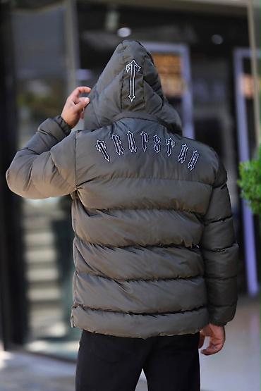 EXTRA kvalitetne muške jakne M,L,XL,XXL veličine 8400 din
pb