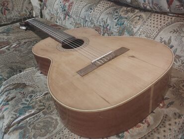 Gitare: Musical Remolino Madrid Spain gitara - Pogodna za studente i za — 1