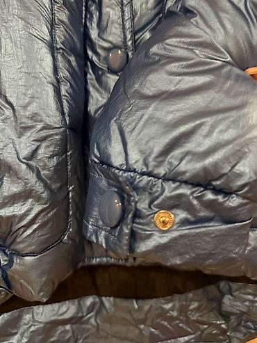 dt3 max: Max Mara qadın pufffer gödəkçə. 3 defe geynilib,öz giymeti 170, indi — 3