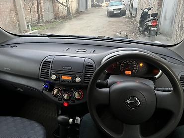 Продажа авто: Nissan March: 2003 г., 1.3 л, Автомат, Бензин, Хэтчбэк — 9