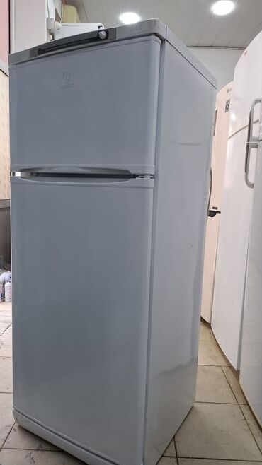samovar satışı: Indesit Холодильник Продажа