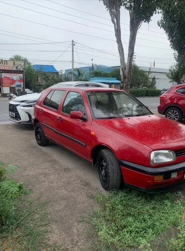 авто в рассрочку в бишкеке без процентов: Volkswagen Golf: 1993 г., 1.4 л, Механика, Бензин, Седан