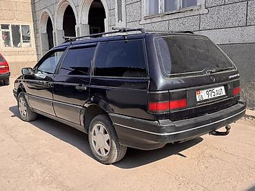 Volkswagen: Volkswagen Passat: 1992 г., 1.8 л, Механика, Бензин, Универсал — 1