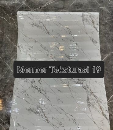 Vinil divar kağızı, oboy: Hamam ucun yapisqanlar kafelin emusiyanin uzlukun ustunden vura — 15