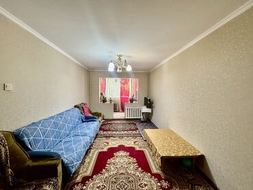 продам квартиру собственник: 3 бөлмө, 59 кв. м, 104-серия, 1 кабат, Евроремонт