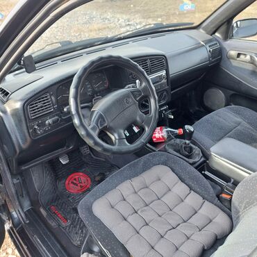 Volkswagen: Volkswagen Passat Variant: 1994 г., 2 л, Механика, Бензин, Универсал — 9