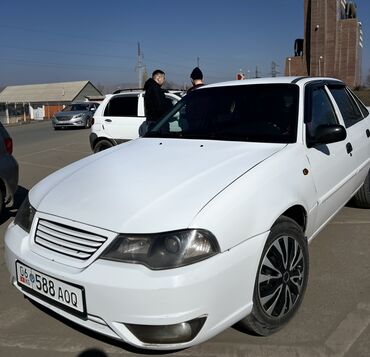 Daewoo: Daewoo Nexia: 2008 г., 1.6 л, Механика, Газ, Седан