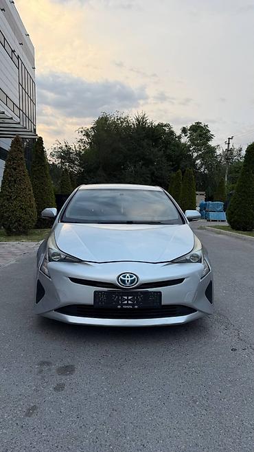 приус 2017: Toyota Prius: 2017 г., Гибрид, Хэтчбэк — 4