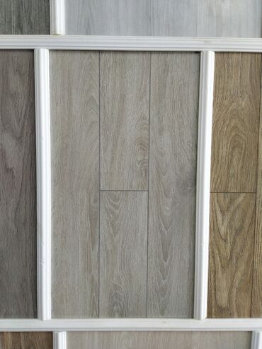 taxta 5 20: Laminate döşəmə panelləri – ağac teksturası ilə - Dizayn: Təbii ağac
