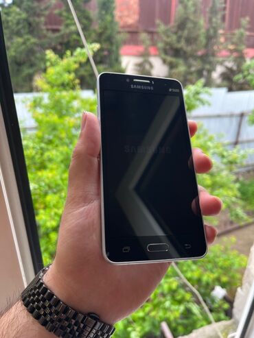 samsung e2530: Samsung Galaxy J2 Prime, 16 GB, rəng - Qara, Barmaq izi, Simsiz şarj, Face ID