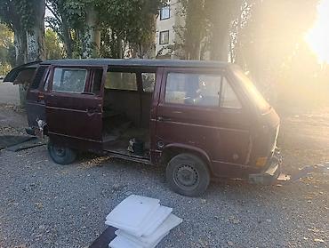 Продажа авто: Volkswagen Transporter: 1989 г., 1.8 л, Механика, Бензин, Бус — 4