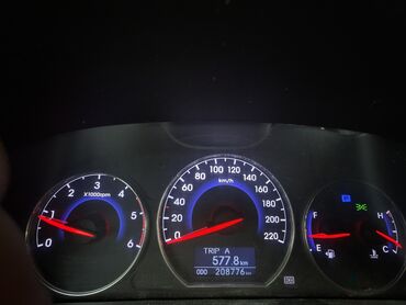 Hyundai: Hyundai Santa Fe: 2011 г., 2 л, Автомат, Дизель, Универсал