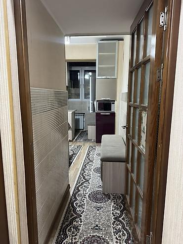 Долгосрочная аренда квартир: 3 комнаты, С мебелью полностью — 6